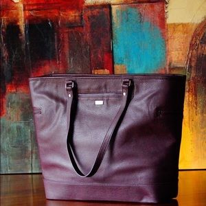 SOLD: Jewells &Gems 31 laptop/work/overnight